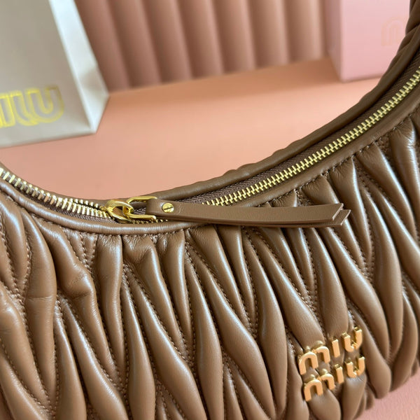 Miu Wander Matelassé Shoulder Bag 29cm Brown Lambskin