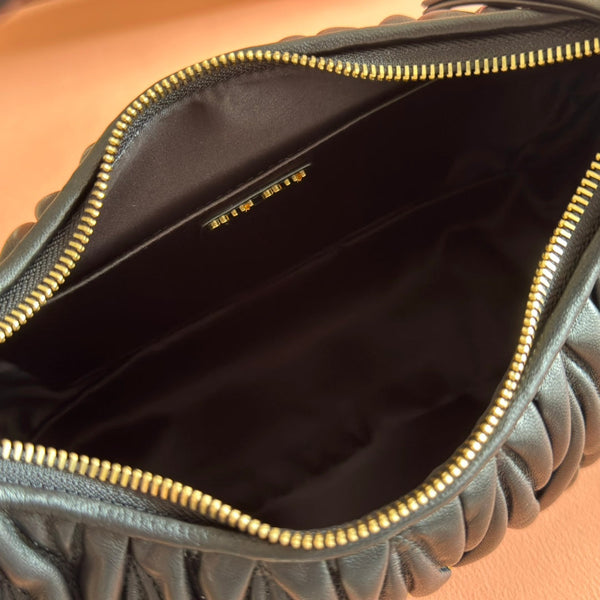 Miu Wander Matelassé Shoulder Bag 29cm Black Lambskin