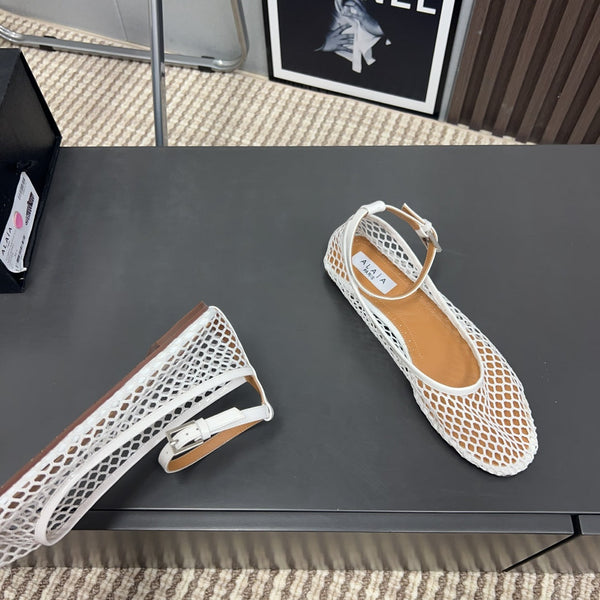 Alaila Mary Jane In White Mesh Fabric 996069