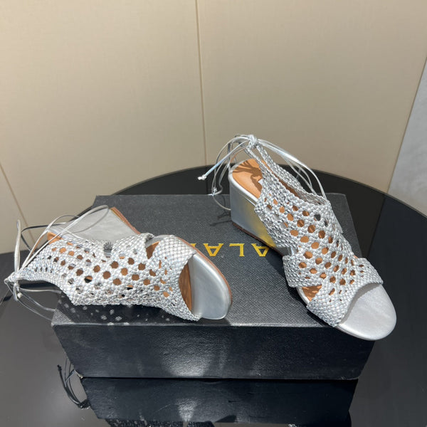 Alaia 25 Round-toe Braided Wedge Sandals 75mm Silver Metallic Woven Leather433570