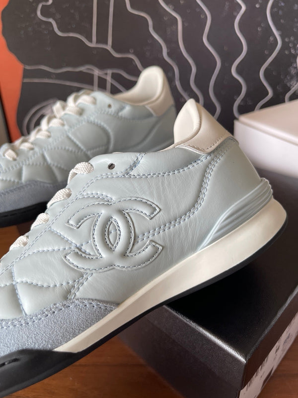 CC 26ss Low-Top Sneaker Light Blue Leather 623163