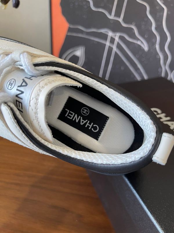 CC Spring Summer Sneaker Black White Suede Leather 623167