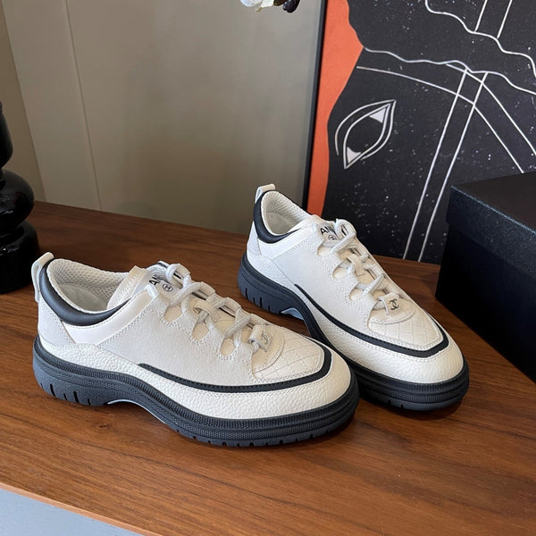 CC Spring Summer Sneaker Black White Suede Leather 623167