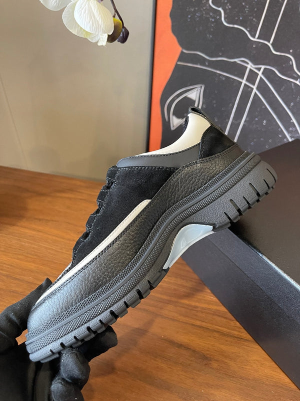 CC Spring Summer Sneaker Black Suede Leather 623166