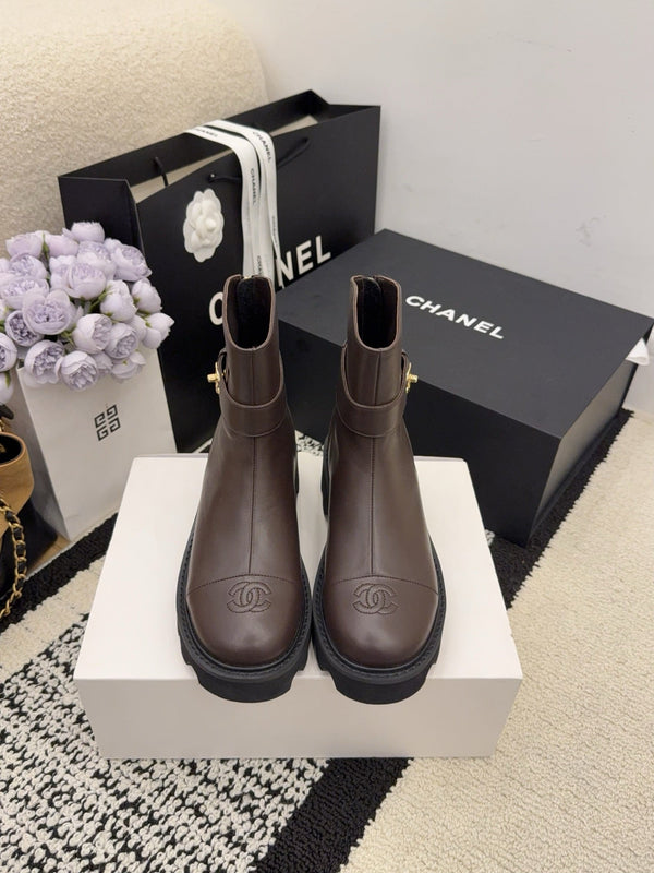 CC 26 Boot With Lug Sole Chocolate Black Calfskin 588677