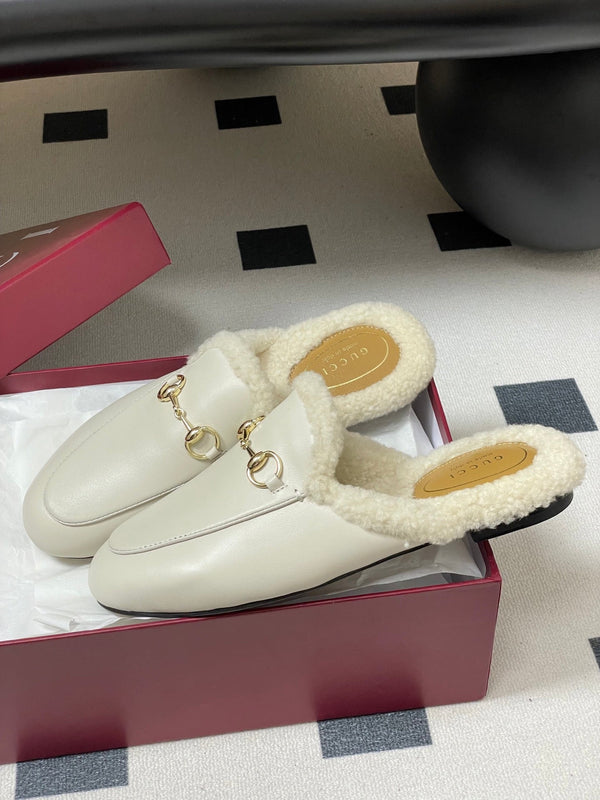 GG horsebit flat mules white cowhide 534712