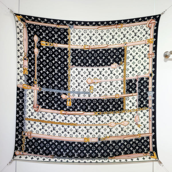 LV Double-sided Scarf 140cm Black & White Cashmere Silk 136602