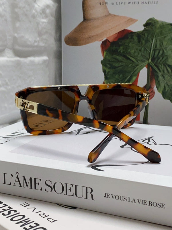 MASCOT PILOT SQUARE SUNGLASS 581376 IN HAVANA ACETATE GOLD METAL
