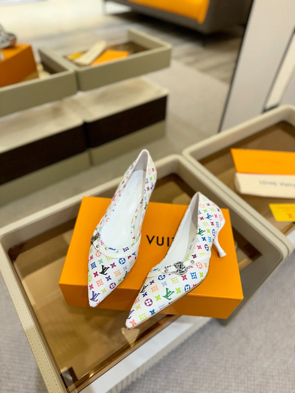 6AM 4cm White Monogram Canvas and Patent Leather Pumps 241193