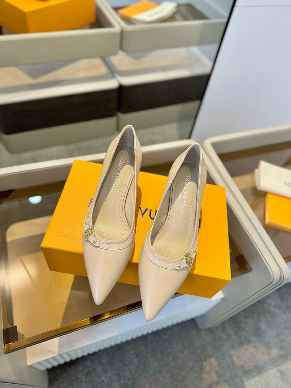 6AM 5.5cm Beige Leather Pumps 241206