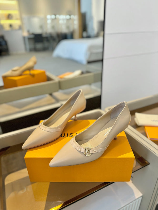 6AM 5.5cm Beige Leather Pumps 241206