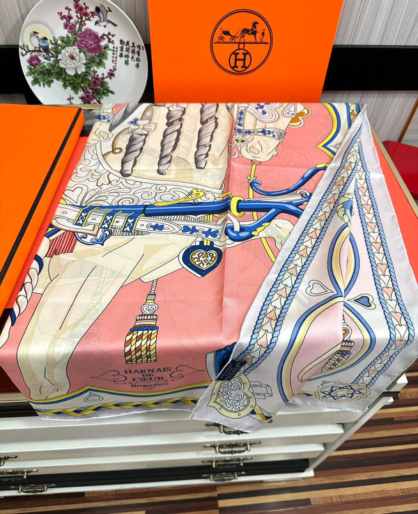 Carré Harnais De Cœur Scarf 90 CM In Pink Colorful Silk 306471