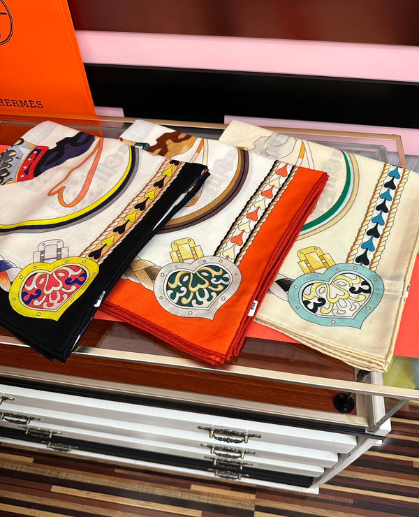 HM 25s Scarf 140cm Orange Beige Cashmere Silk 965623