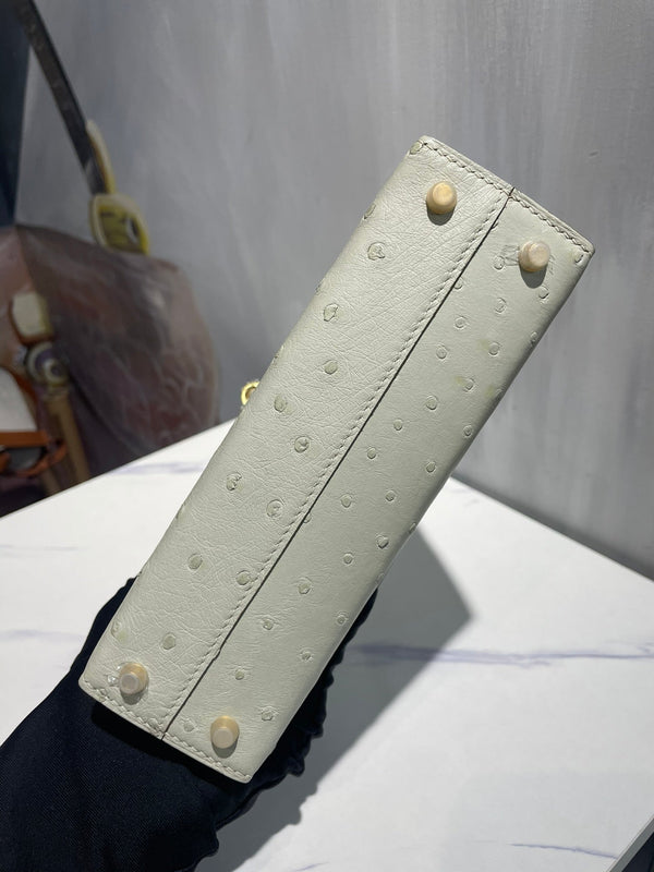 Hermes Kelly 19 Sellier Off White Ostrich Leather Bag GHW (need 25 day to produce) 270336