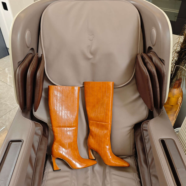 Fendi 25ss high-heeled boots caramel brown sheepskin 502720