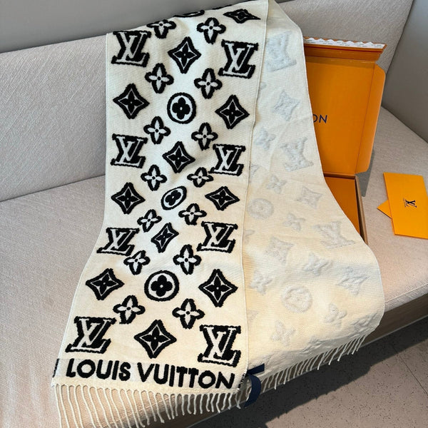 LV 3D Scarf 220cm White Black Sheep Wool 967204