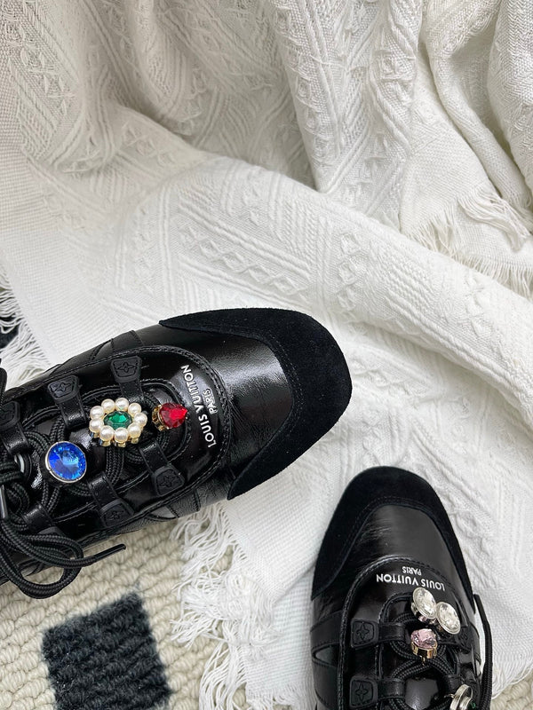 LV Sneakerina Sneaker With Vivienne Black Naplak 611098