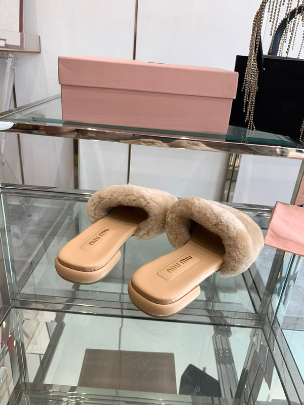 Miu Slippers Light Brown Super Soft Wool