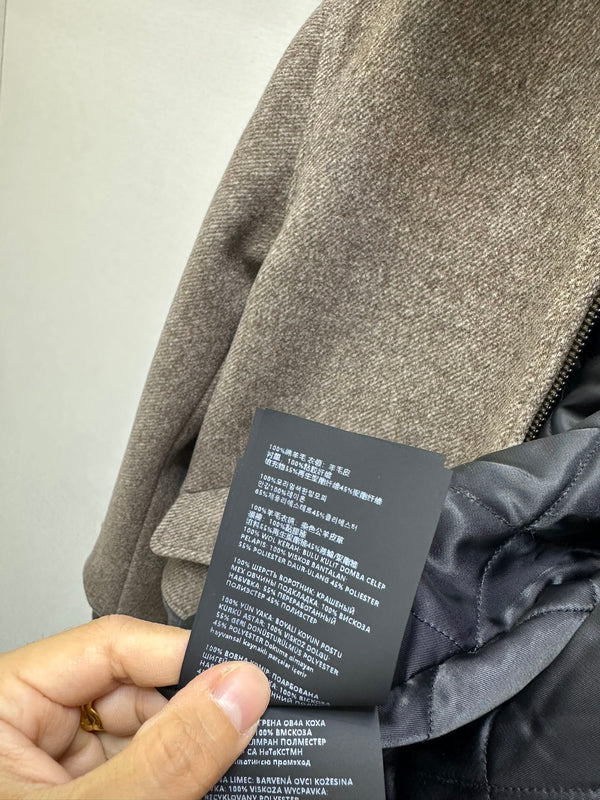 Miu 25 FW Collar Coat Grey Sheep Wool 346119