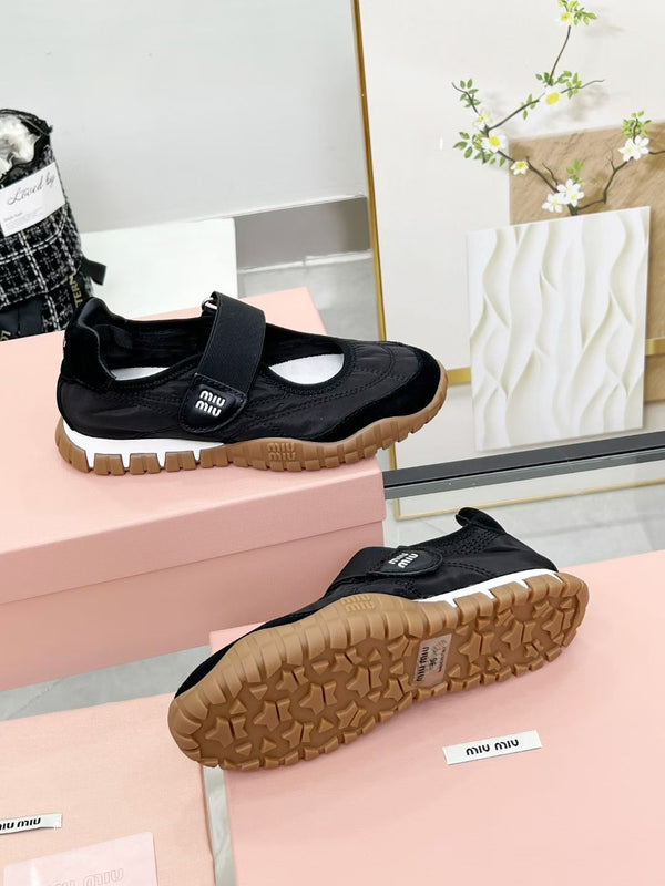 Miu Tyre Ballerina Shoes Black Suede Fabric 456339