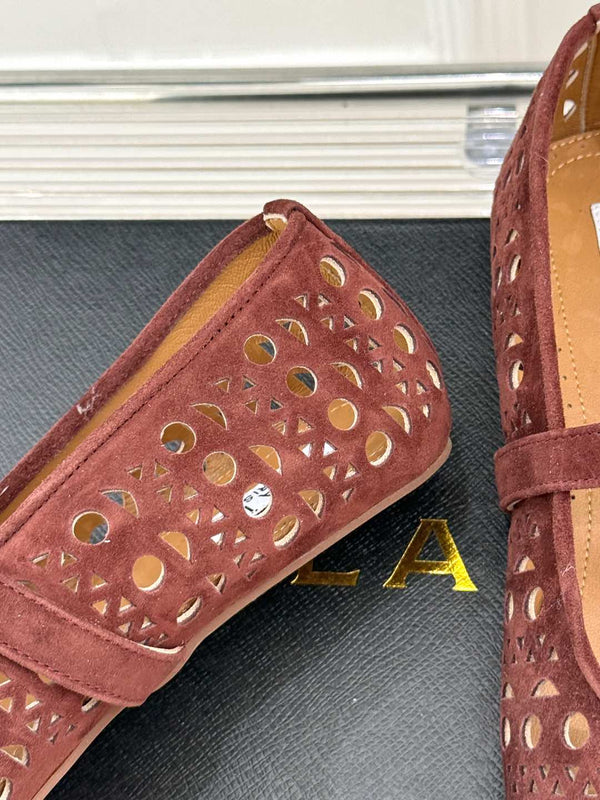 Alaia Women's Ballet Flat Brown Suede 293220