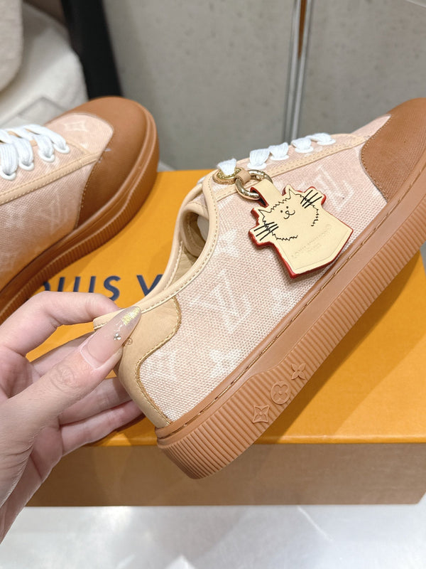 LV x TM Lagoon Sneaker Beige Brown Canvas Lace 610800
