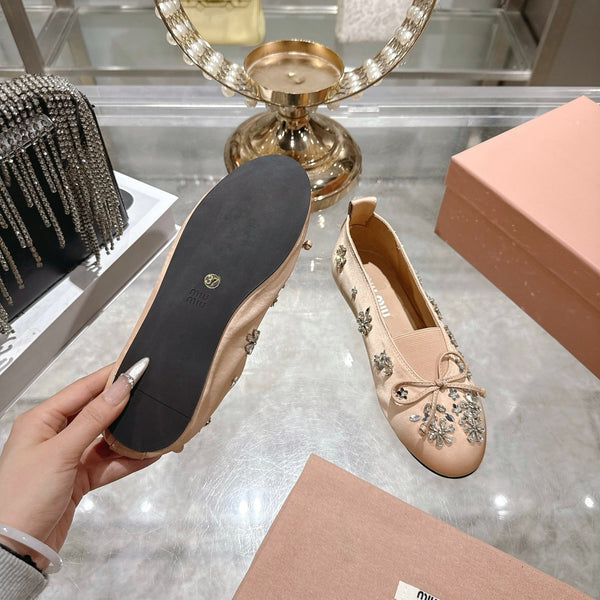 Miu 26 Ballet Flats with Crystal Rhinestones Light Pink Silk Satin 592101