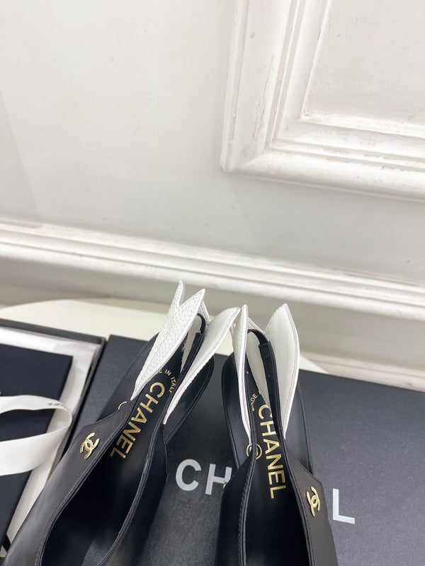 CC 26 SS Open-Back Sandals 7.5cm Black White Calfskin 586931