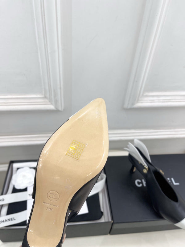 CC 26 SS Open-Back Sandals 7.5cm Black White Calfskin 586931