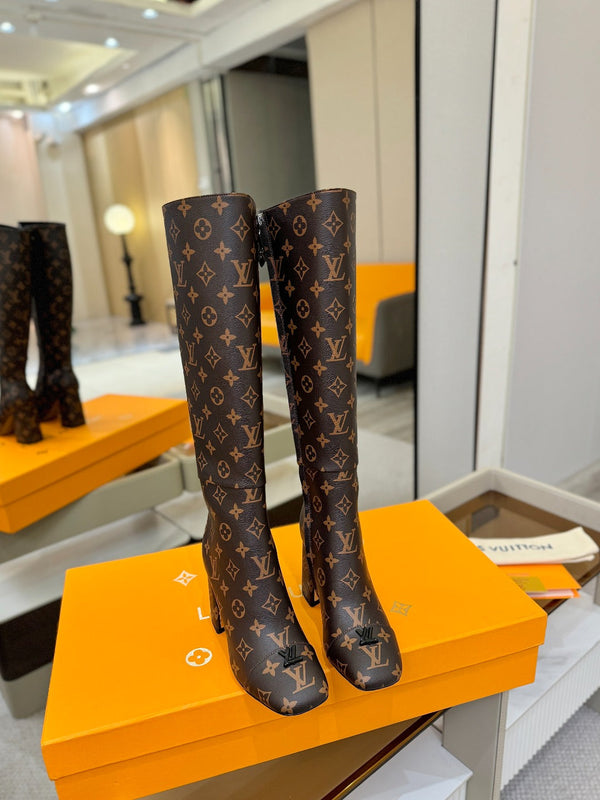 LV High Boots 85 Monogram Brown Sheepskin 573736