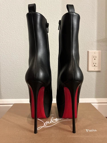 Louboutin Dolly Booty Alta 160 Black Calfskin Ankle Boots