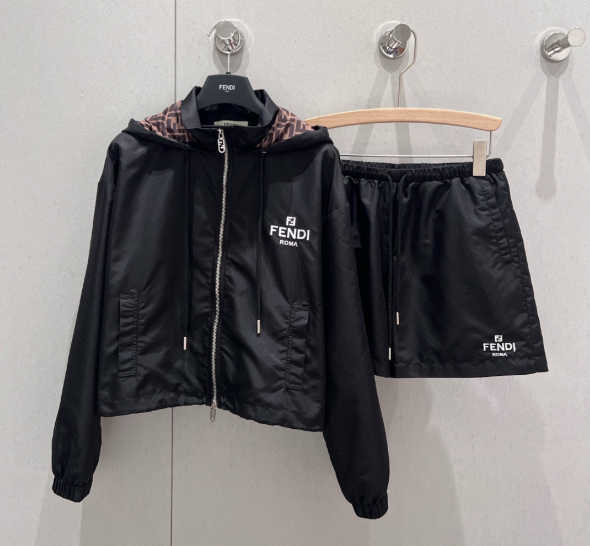 Fendi 25 Set Black Polyester 216252